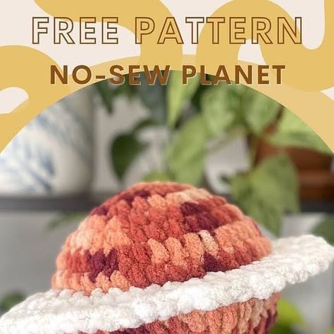 Natalia Sapunova on Instagram: "Pattern and design by @velvetblueberryco🌷  When publishing your works, please indicate the designer of the pattern" Crochet Planets Free Pattern, Planet Crochet Pattern, Chunky Yarn Crochet, Crochet Snail, Crochet Mittens Free Pattern, Instagram Pattern, Easy Crochet Animals, Crochet Plushie, Crochet Eyes