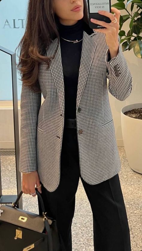 Colorfull Style, Plaid Blazer Outfit, Green Dress Casual, Ootd Inspo, Blazer Outfit, Plaid Outfits, Style Inspiration Winter, Cold Weather Fashion, Aesthetic Look