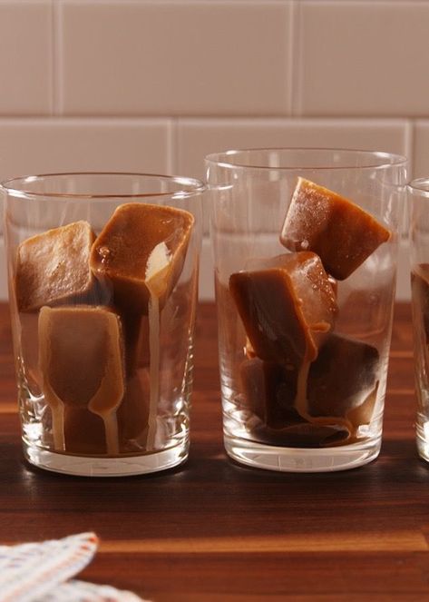 coffee-ice-cubes Coffee Ice Cubes Recipe, Ice Cubes Recipe, Ice Cube Recipe, Homemade Quiche, Coffee Lounge, Best Iced Coffee, Coffee Ice Cubes, Cold Coffee Recipes, How To Make Ice Coffee