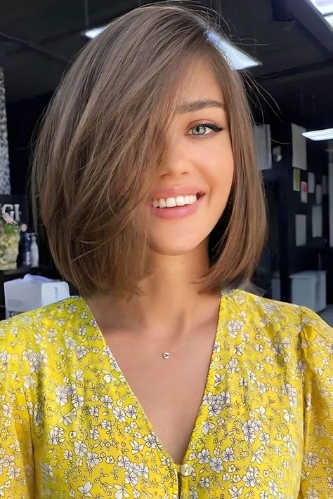 Elevate your look with neck length hairstyles that ooze sophistication. Dive into a world of cuts that promise style and simplicity. Ready to redefine your hair game? Tap the link for more style tips! Source: @the_bob_haircut | Instagram Neck Length Hair Cuts, Neck Length Hair, Lob Haircuts, Long Bob Haircuts, Lob Haircut, Long Hair Color, Haircuts For Medium Hair, Short Bob Haircuts, Short Hair Color