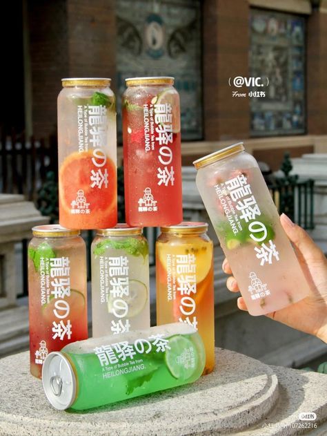 Japanese Food Products, Healthy Drinks Packaging, Can Drinks Aesthetic, Japanese Drinks Aesthetic, Drink Packaging Design, Premixed Cocktails, Japanese Food Packaging, Japanese Drinks, Resep Smoothie