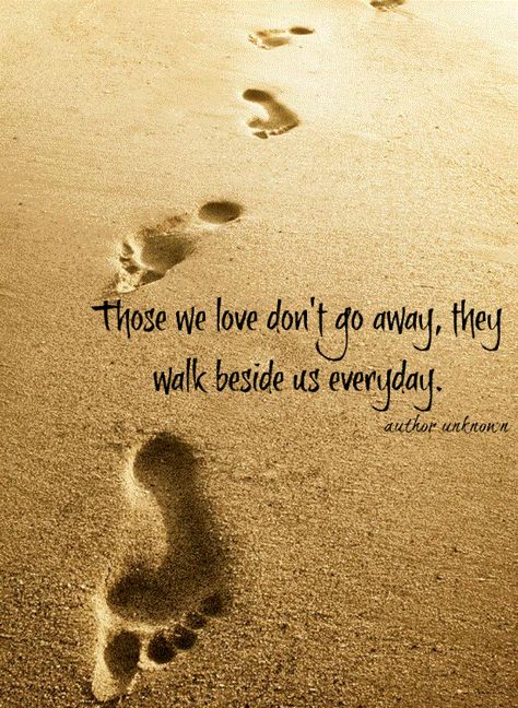 comfort  and  sympathy Citation Souvenir, Condolences Quotes, Sympathy Messages, Footprints In The Sand, Condolence Messages, Sympathy Quotes, Inspirerende Ord, Heaven Quotes, Comfort Quotes