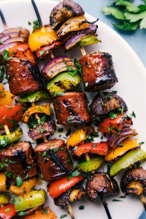 Sausage Kabobs Sausage Kebabs, Sausage Kabobs, Grilled Kabob Recipes, Grilling Kabobs, Chelsea's Messy Apron, Veggie Sausage, Easy Grilling Recipes, Shish Kabobs, Easy Grilling