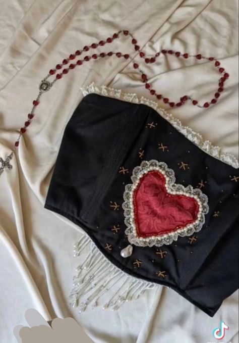 Catholic Aesthetic Outfits, Heart Corset Top, Heart Shaped Corset, Sacred Heart Corset, Goth Sewing, White Embroidered Heart-shaped Top, Heart Corset, Reworked Corset, Collage Des Photos