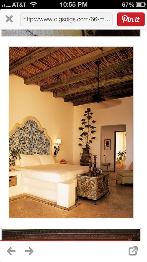 Mediterranean House Interior, Mediterranean Homes Exterior, Spanish Home Decor, Hacienda Style Homes, Wooden Ceiling, Mexican Home Decor, Mediterranean Home Decor, Spanish Style Homes, Mediterranean Decor