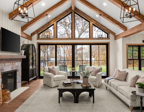 Great Room Addition, Cathedral Ceiling Living Room, Beams Living Room, Vaulted Ceiling Living Room, Family Room Addition, Modern Farmhouse Living, Casa Container, Modern Farmhouse Living Room, Home Addition