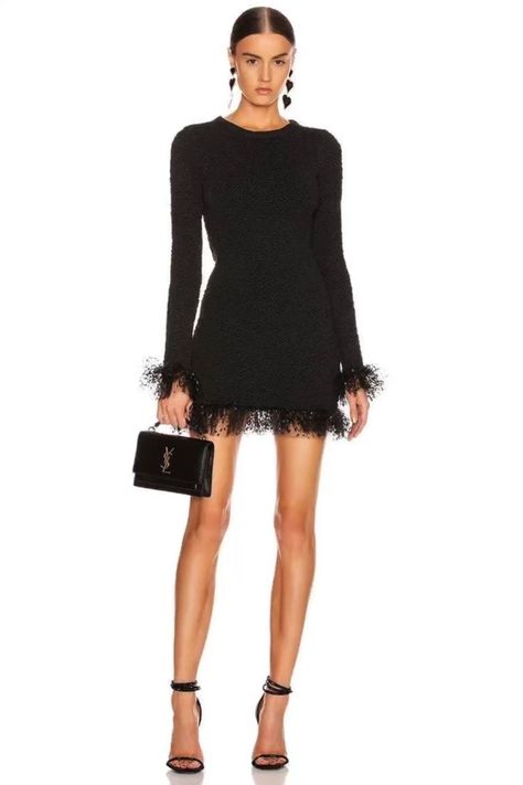 Style Année 20, Tulle Mini Dress, Black Dress Outfits, Party Night, Couture Dresses, Long Sleeve Mini Dress, Look Fashion, Feathers, Designer Dresses