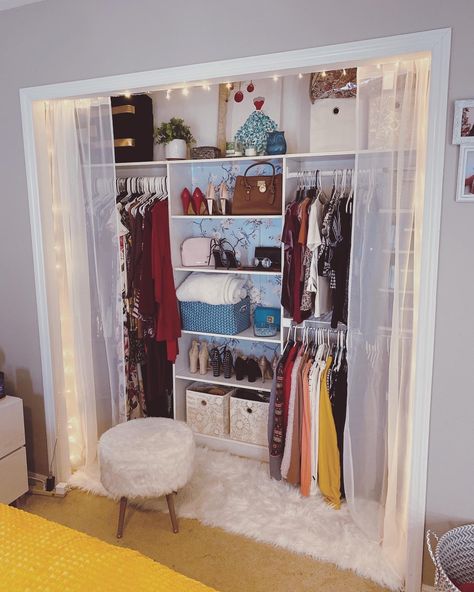 Closest Without Doors, Long Closet Ideas, Bed Inside Closet Ideas, Closet Transformation, Closet Small Bedroom, Room Organization Bedroom, Cute Closet, Home Decor Ideas Bedroom, Closet Renovation