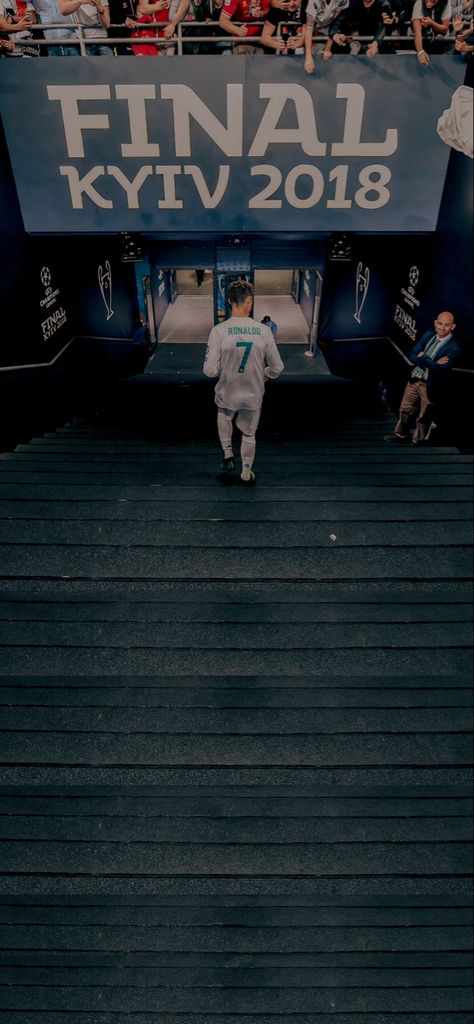 Ronaldo Real Madrid Champions League, Ronaldo Leaving Real Madrid, Cristiano Ronaldo Real Madrid Wallpapers, Cr7 Real Madrid, Ronaldo Champions League, Real Madrid Vs Liverpool, Messi Team, Cristiano Ronaldo Wallpaper, Ronaldo Wallpaper