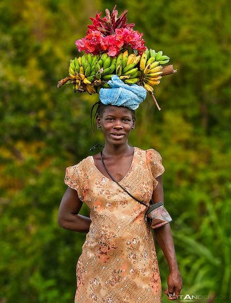 Grenadian people... Want to meet them Grenada Caribbean, Africa Photography, Caribbean Culture, African People, We Are The World, Ansel Adams, Saint George, Caribbean Sea, People Of The World