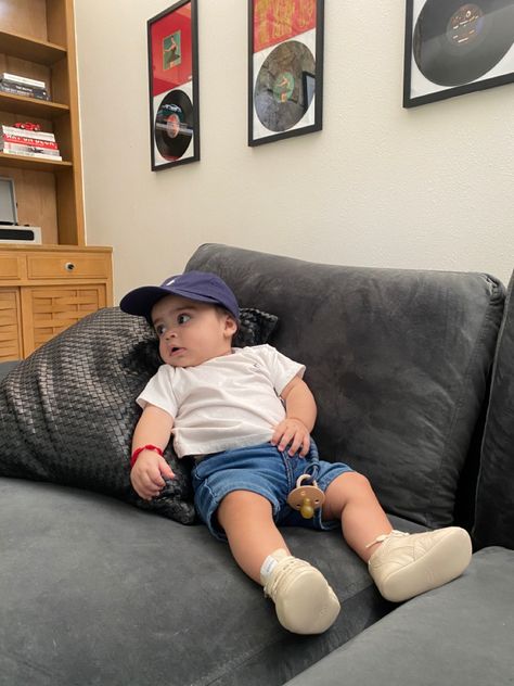 #gucci #babystyle #baby #ootd #ootdfashion #babyboy #outfit #cuteness #style #babyblog Chubby Baby Boy, Ootd Baby Boy, Baby Boy Ootd, Ootd Boy, Boy Ootd, Mom Ootd, Chubby Babies, Baby Ootd, Baby Blog