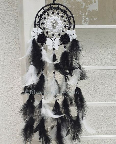 4" ring size, foam flowers and black-white feathers used in an alternate manner to complete the look Black And White Dream Catcher, White Dream Catcher, White Dreamcatcher, Dream Catcher White, Awesome Crafts, White Feather, Foam Flowers, White Feathers, Dreamcatchers