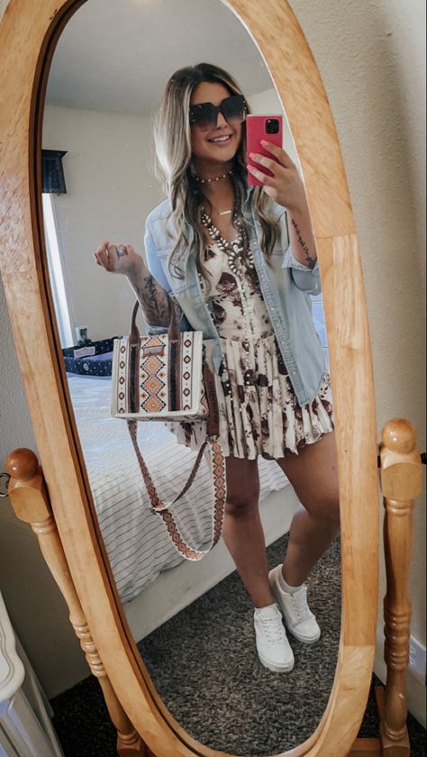 #wrangler purse with this fun outfit! Kaitlin Rae: #outfits #summer #western #style #boho #fashion #accessories @kaitlinraestyle tiktok/insta . . Style tips : ourfit ideas : Boho fashion ideas : boho outfits : fashion inspo : style blogger : mom outfit ideas : beauty product ideas Wrangler Purse Outfit, Wrangler Purse, Mom Outfit Ideas, Purse Outfit, Fancy Fits, Mom Outfit, Product Ideas, Style Blogger, Beauty Product