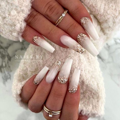 White And Glitter Acrylic Nails, Glitter Nails Design, Clear Glitter Nails, Matte White Nails, Ballerina Nails Designs, Prom Nail Designs, Bridal Nails Designs, Red Nails Glitter, White Coffin Nails