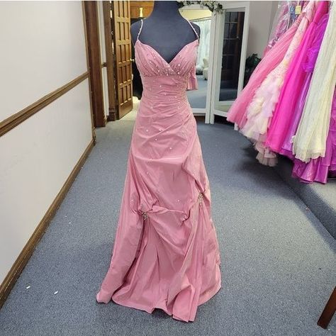 00s Prom Dress, Pink Long Dress Formal, Pink Formal Dresses Long, Ethereal Prom Dress, Bridesmaid Dresses Vintage, 2000s Prom Dress, Halter Prom Dresses Long, 90s Prom Dress, Tall Height