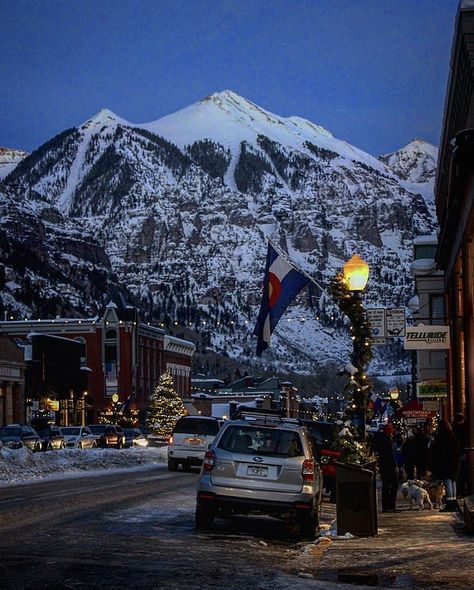 Colorado In The Winter, Telluride Colorado Aesthetic, Telluride Aesthetic, Denver Colorado Snow, Denver Colorado Christmas, Cabin In Colorado, Small Town Colorado, Colorado Vision Board, Colorado Life Aesthetic