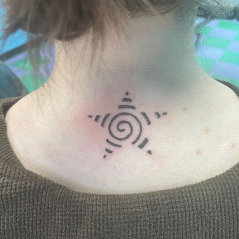 Spiral Star Tattoo, Spiral Tattoo On Shoulder, Swirl Star Tattoo, 2000s Star Tattoo, Star Swirl Tattoo, Star Spiral Necklace, Swirly Star Tattoo, Swirl Tattoo Designs, Star With Swirls Tattoo