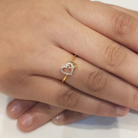 We put our hearts and souls into creating jewelry that will resonate with your spirit. Beautiful jewelry enhances the beauty of your soul. Add a touch of luxury to your life with our exquisite gold jewellery collection. Because you are worth it! 💛 Beautiful 14k Gold & diamond ring with GIA certified diamonds❤️ To order, DM us on Instagram or WhatsApp at 7339756707. Payment modes - Bank transfer, Paypal, Paytm, GPay, UPI, Cards, COD #instalike #instagram #reels#jewellery #jewellerylover ... Simple Ring Design, Latest Ring Designs, Gold Jewellery Collection, Cafe Pictures, Diwali Pictures, Gold Earrings Models, Minimalist Earrings Gold, Gold Mangalsutra Designs, Gold Rings Simple