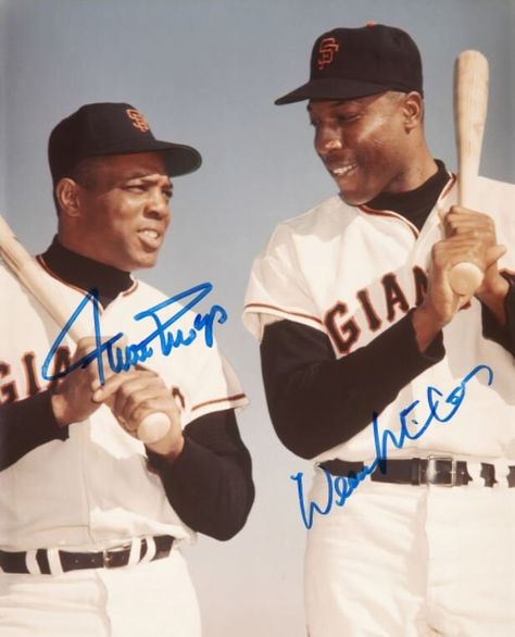 Willie Mccovey, Baseball Legends, Baseball Stuff, Retro Baseball, Willie Mays, Baseball Posters, Baseball Art, Baseball Print, Poster Classic