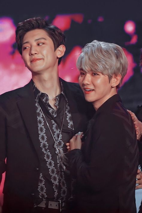 Chanbaek Wallpaper, Chanyeol And Baekhyun, Kawaii Pajamas, Chanbaek Fanart, Exo Chanbaek, Chanyeol Cute, Exo Couple, Exo Songs, Baekhyun Chanyeol