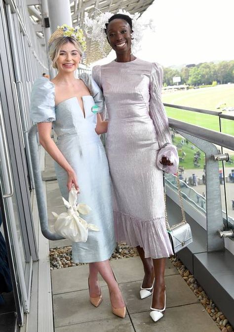 Ladies Day Outfits, Royal Ascot Fashion, Royal Ascot Ladies Day, Ascot Outfits, Fascinator Hats Outfit, Kentucky Derby Outfit, Ascot Dresses, Ascot Ladies Day, Kentucky Derby Fashion