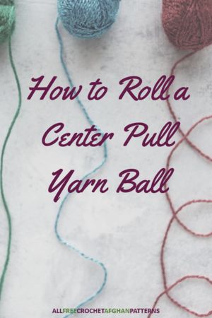 How to Roll a Center Pull Yarn Ball | AllFreeCrochetAfghanPatterns.com Yarn Winding, How To Roll, Crochet 101, Crochet Easy, Crochet Tips, Diy Home Decor Ideas, Yarn Stash, Crochet Lessons, Blanket Patterns