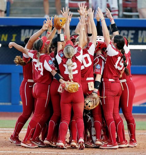 Oklahoma Softball Aesthetic, Oklahoma University Softball, Oklahoma Softball Wallpaper, Ou Softball Oklahoma Sooners, Oklahoma Sooners Softball, Softball Oklahoma, Ou College, Softball Collage, Lsu Softball