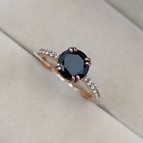 Natural Black Onyx Round Cut Engagement Ring, Black Onyx Wedding Ring, Promise Ring For Her, Black Diamond Ring, Anniversary Gift For Women --->Ring details: - Theme: Solitaire & Engagement - Metal Type: Sterling Silver, White Gold, Rose Gold , Yellow Gold - Main Stone: Natural Black Onyx - Accented stones: Cubic Zirconia - Color: Black - Ring Size: I offer more than one (Contact us if your ring size is not available in the listing) - Gemstone Size:- Main Stone: 8 mm. - 100 % Handmade ---> 🎁 GI Black Gem Rings For Women, Simple Black Diamond Ring, Black Diamond Rings For Women, Black Gold Ring Women, Black Gold Diamond Ring, Black Stone Rings, Black Rings For Women, Unique Black Diamond Engagement Ring, Onyx Wedding Ring