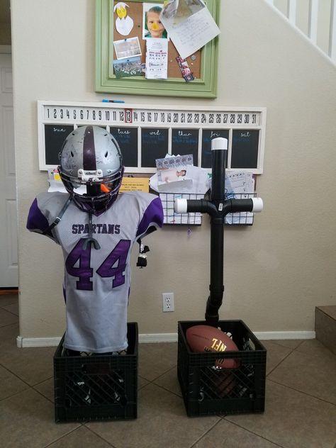 Football Gear Stand Diy, Football Equipment Storage, College Signing Day, Baseball Banquet, Graduation Display, Football Things, Football 101, Football Room, Sports Equipment Storage