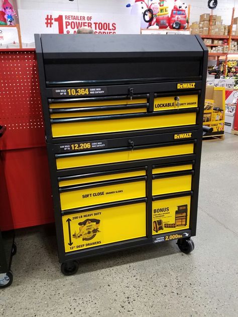 Best looking DeWalt tool box I've seen Dewalt Tool Box, Toolbox Organization, Dewalt Storage, Studio Decorating, Toolbox Ideas, Tool Box Cabinet, Dewalt Tough System, Dewalt Tstak, Mechanic Tool Box