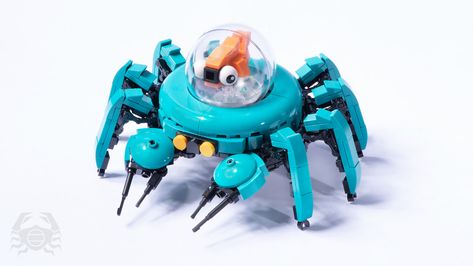 Crab Robot, Lego Halloween, Lego Sculptures, Lego Animals, Lego Custom Minifigures, Amazing Lego Creations, Lego Modular, Lego Robot, Lego Craft