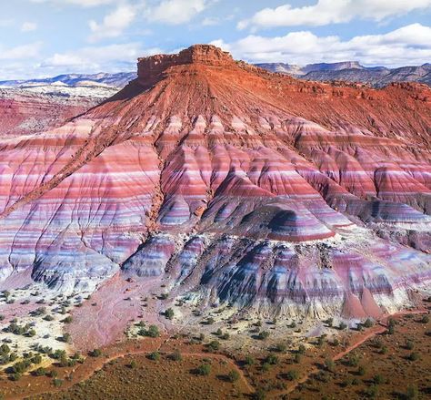 Paria Rainbow Mountain in Utah Utah Landscape, Paria Canyon, Rainbow Mountains, Diy Canvas Photo, River Canyon, Utah Mountains, Utah Road Trip, Rainbow Mountain, Utah Photography