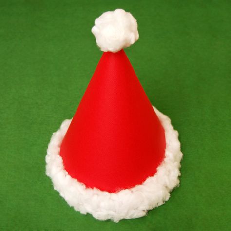 Santa Cone Hat | Kids' Crafts | Fun Craft Ideas | FirstPalette.com Santa Hat Crafts, Diy Christmas Hats, Diy Santa Hat, Christmas Party Hats, Santa Hat Pattern, Fun Craft Ideas, Diy Santa, Christmas Crafts For Kids To Make, Fun Christmas Crafts