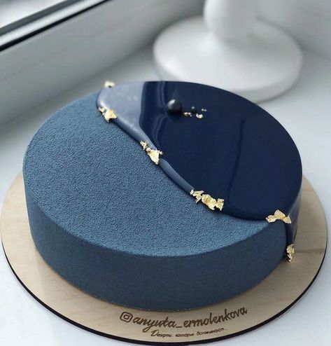 Latest Cake Design, Kue Macaroon, Mirror Cake, Gourmet Cakes, Elegant Birthday Cakes, Simple Cake Designs, Mini Cakes Birthday, Creative Birthday Cakes, Blue Cakes