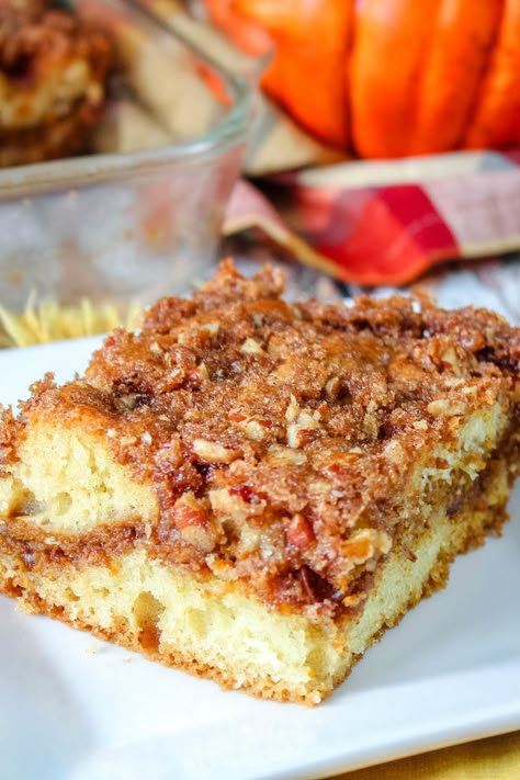 Coffee Cake With Cake Mix Boxes, Pumpkin Pecan Coffee Cake, Pecan Coffee Cake, Pumpkin Coffee Cake, Pumpkin Streusel, Breakfast Coffee Cake, Brown Sugar Butter, Streusel Coffee Cake, Butter Cinnamon