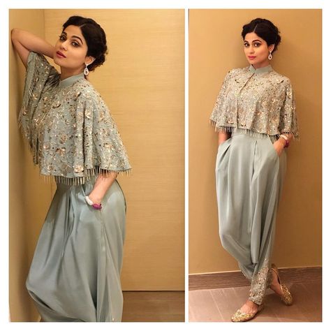 Shamita Shetty on Instagram: “About last night 🎀 #eventdiaries  outfit : @payalsinghal  jewellery : @anmoljewellers  hair : @zenobiamody @kromakaysalon , managed by :…” Poncho Outfit Indian, Prabal Gurung Gown, Shamita Shetty, Outfit Indian, Poncho Outfit, Poncho Style Top, Bollywood Dress, About Last Night, Embellished Denim