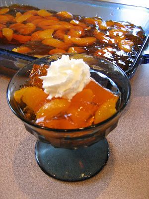 Meet Me in the Kitchen: Mandarin Orange Jello Mandarin Orange Jello, Mandarin Orange Jello Salad, Orange Jello Salad, Orange Jello Salads, Congealed Salad, Jello Recipe, Layered Jello, Orange Dessert, Orange Sherbert