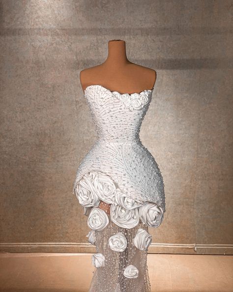 White African Dress, Goddess Exclusive, Couture Dresses Gowns, Latest Wedding Gowns, Guipure Lace Dress, White Party Dress, Nigerian Lace Styles Dress, Classy Gowns, Luxurious Dresses