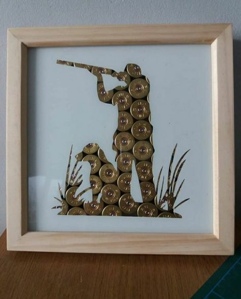 Diy Decor For Men, Shell Casing Art, Hunting Shadow Box Ideas, Diy Shotgun Shell Crafts, Diy Hunting Gifts, Shotgun Cartridge Craft, Hunting Painting Ideas, Bullet Shell Crafts, Antler Display Ideas