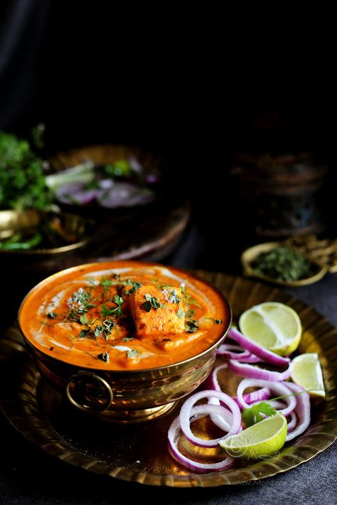 Monsoon Spice | Unveil the Magic of Spices...: Shahi Paneer Recipe | Simple and Easy Restaurant Style Paneer Curry Recipes Indian Food Photography Styling, Shahi Paneer Recipe, Paneer Curry Recipes, Shahi Paneer, Paneer Curry, Indian Food Photography, Paneer Dishes, Cibo Asiatico, Paneer Recipe