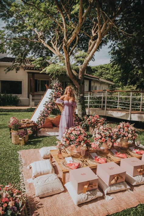 Bridesmaids proposal brunch | Bridesmaid brunch, Bridal picnic, Backyard dinner party Floral Picnic Party, Boho Tea Party, Bridal Picnic, Flower Picnic, Flowers Picnic, Picnic Party Decorations, Bridesmaid Proposal Diy, Bridesmaid Brunch, Backyard Dinner Party