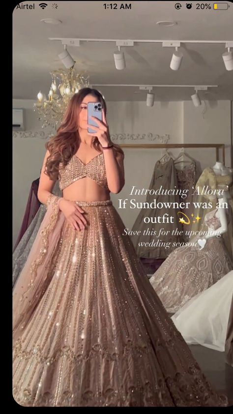 Bridal Lehenga For Reception Brides, Indian Ring Ceremony Outfit, Champagne Gold Lehenga, Sagan Dresses, Modern Indian Wedding Outfits Sisters, Brides Sister Indian Outfit, Sangeet Outfit Sisters, Modern Lehangas, Modern Lehenga Designs