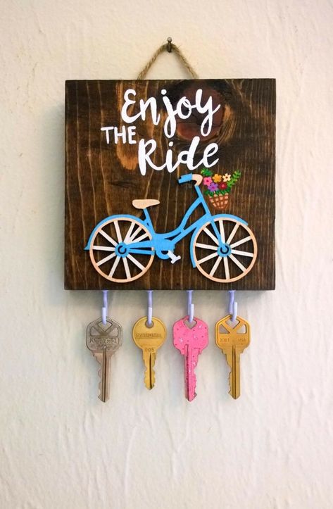 Bicycle Jewelry, Bicycle Wall Art, Name Plate Design, Diy Wall Art Decor, Craft Room Decor, Bicycle Art, Diy Paper Crafts Decoration, Enjoy The Ride, Necklace Holder