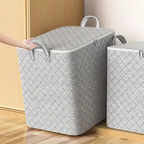 Zipper Quilt, Under Bed Storage Bins, Luggage Packing, Under Bed Storage Containers, Comforter Storage, Wrapping Paper Storage, Drawer Bins, Bedroom Organization Storage, Large Storage Bags