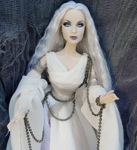 haunted beauty ghost barbie doll Haunted Barbie, Ghost Doll, Bride Barbie, Oc Dress, Queen Summer, Barbie Halloween, Barbie Collector Dolls, Barbie Dress Fashion, Barbie I