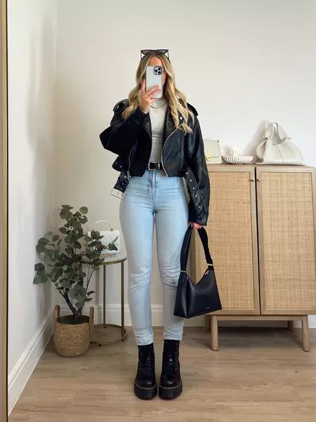 Winter Woman Outfits, Cold Outfits Women, Winter Fashion Outfits Casual Ideas For Women, Cool Winter Outfits For Women, Outfit For Winter Womens, Fashion Inspo Outfits Winter 2023, Ideas Outfit Invierno, Winter Styling Outfits, Winter Looks 2024