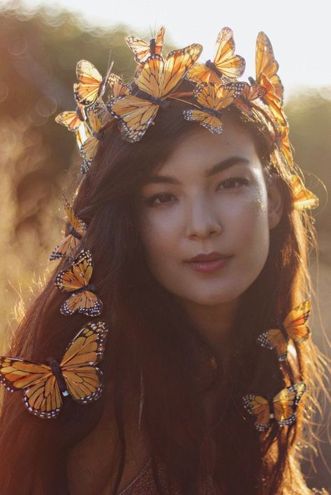 Monarch Dreams Fairy Crown Set – Wild & Free Jewelry Monarch Fairy, Butterfly Crown, Fairy Butterfly, Fairy Crown, Butterfly Hair Clip, Wild Free, Butterfly Hair, Shoot Inspiration, Monarch Butterfly