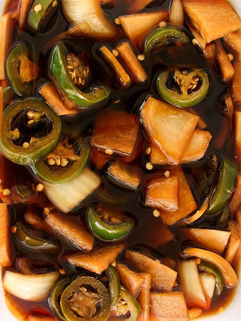 Korean Pickled Jalapenos, Korean Pickled Chayote, Korean Pickled Cabbage, Korean Pickled Garlic, Korean Pickled Radish Recipe, Korean Pickled Onions, Japanese Pickled Vegetables, Korean Pickled Vegetables, Jangajji Recipe