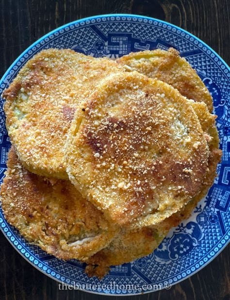 Baked Green Tomatoes Oven, Oven Fried Green Tomatoes, Baked Fried Green Tomatoes, Fried Green Tomatoes Recipe Easy, Baked Green Tomatoes, Sides Veggies, Fried Green Tomatoes Recipe, Banana Pudding Desserts, Savory Sides