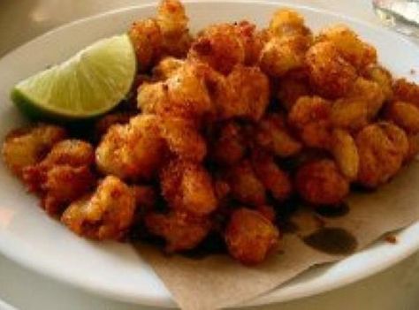 Recipe Photo Fried Hominy, Hominy Recipes, Bbq Chicken Pasta, Chili Fries, Salmon Patties, Bacon Grease, Mexican Food Recipes Easy, Corn Recipes, Red Chili